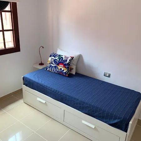 公寓 Estupendo Apartamento En Costa Del Silencio. *